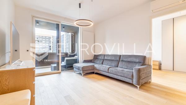 Zagreb, Heinzelova VMD, iki yatak odalı daire, İLK KİRALAMA, 77 m² GARAJ 19 M2