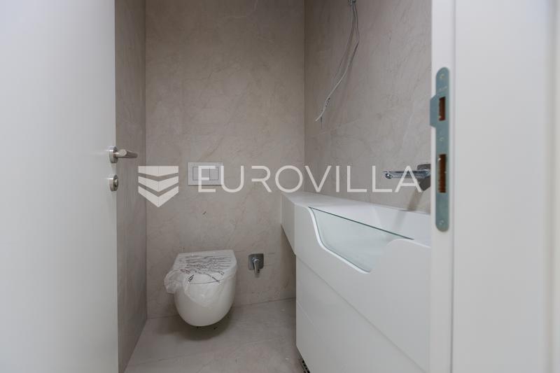 Opatija Privé, exclusivo ático de tres habitaciones 97,2 m², piscina, gimnasio - 10