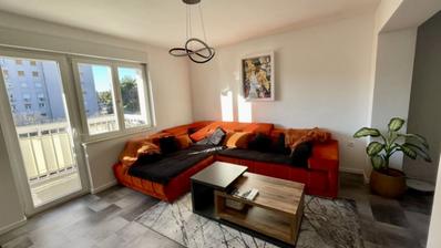 Rijeka, Gornja Vežica, 51 m² moderno uređen, balkon