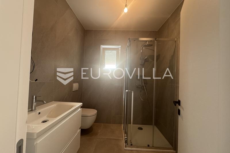 Isztria, Štinjan, egy hálószobás földszinti lakás 49,40 m² parkolóhellyel - új építés - 7