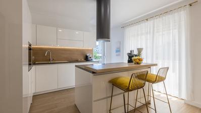 Split, Gripe, komforan renoviran trosoban stan s garažom