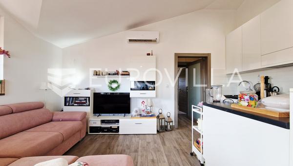 Istria, Vodnjan - Moderno apartamento de dos dormitorios con vistas al mar y a Brijuni, construido en 2017