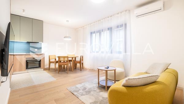Zagreb, Jarun, vakker toromsleilighet i nybygg, 50 m², med terrasse og privat gar