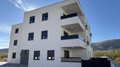 Ilha de Pag, Pag, apartamento de dois quartos com jardim perto do mar S6