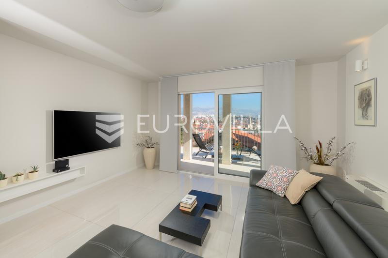 Split, Marjan, manzaralı lüks üç yatak odalı daire, kısa dönem - 9