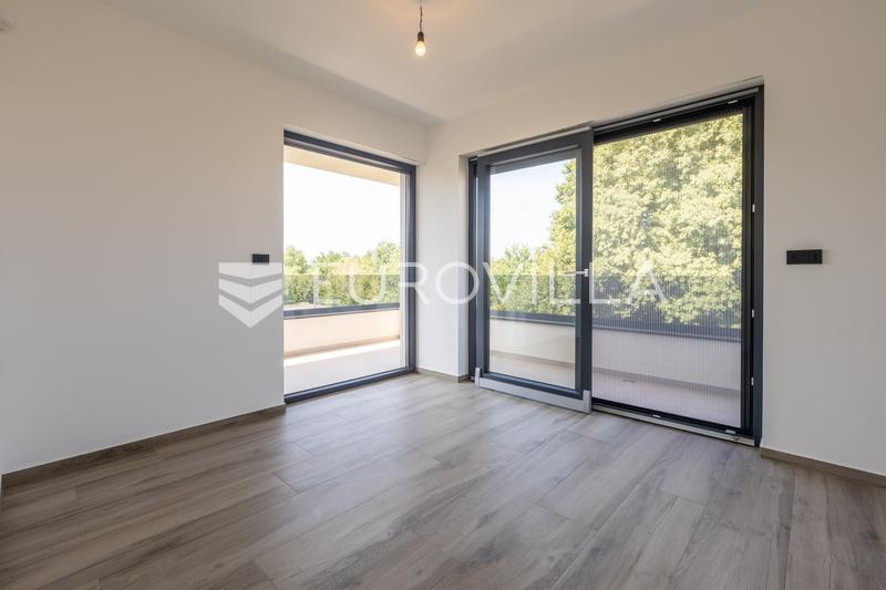 Medulin, Medulin - minőségi és modern ikerház A, fűtött medencével 30 m² és garázzsal, 146 m² - 20