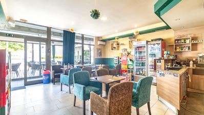 Zagreb, Sesvete, uređen poslovni prostor 100 m²