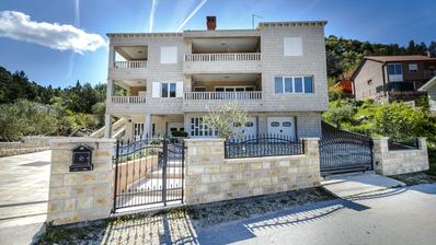 Сливно, Блаце, Жилая единица S1, 227 м²
