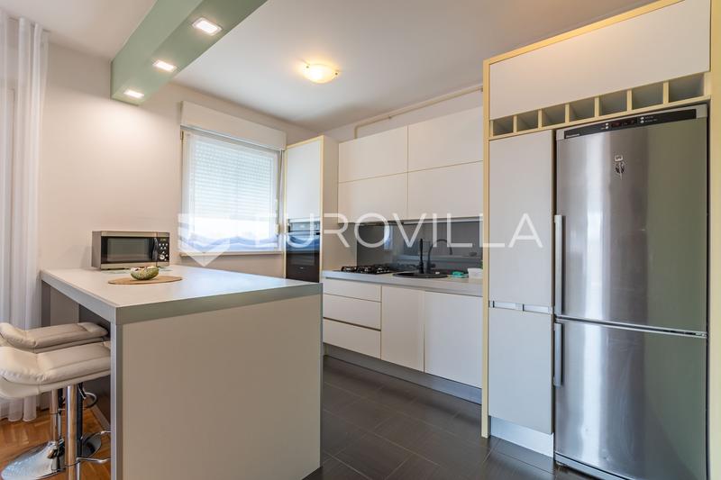 Varaždin, Pos naselje, novouređen trosoban stan površine 77 m² - 3