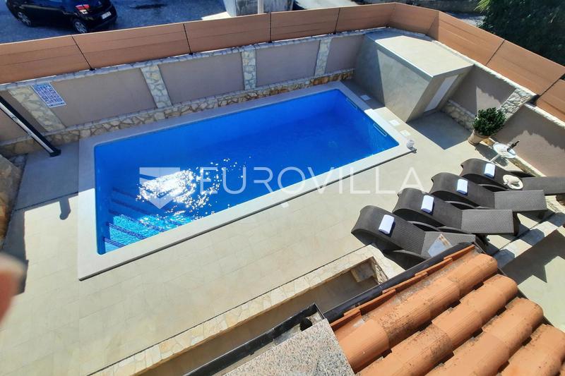 Istrie, Pula, maison avec piscine à louer à long terme près du centre - 3