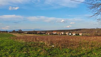 Karlovac, Jelaši, zemljište 2822 m² s projektom za kuću 330 m², plaćeni komunalni doprinosi