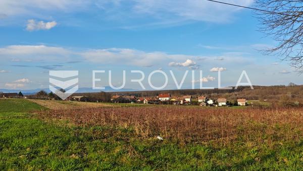 Карловац, Елаши, участок 2822 м² с проектом дома 330 м², коммунальные платежи оплачены
