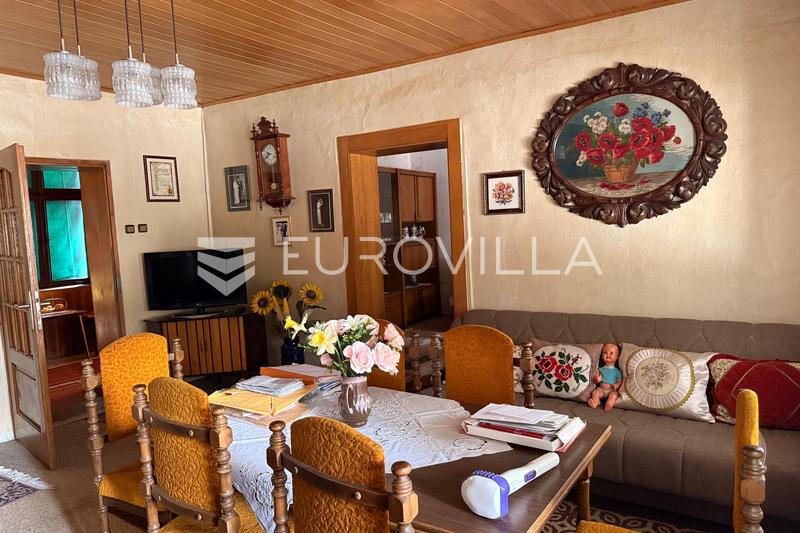 Vinkovci, Centrum, Huis van 211 m² op 740 m² Grond - 6