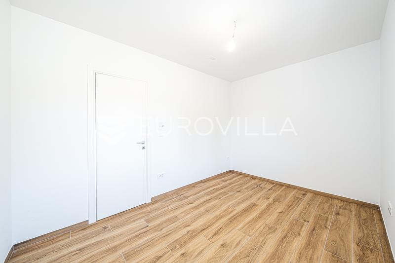 Záhřeb, Resnik, Prémiový třípokojový byt se zahradou a 2 parkovacími místy, NOVÁ STAVBA - 6