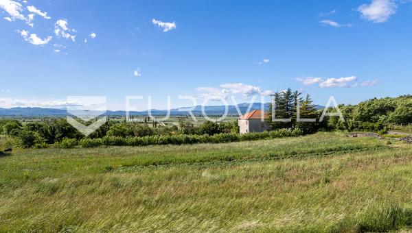 Sinj, Glavice - parcela edificable de 725 m²