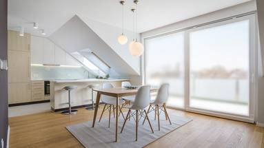 Jarun, Gajevo, trerumslägenhet med loft uthyres.
