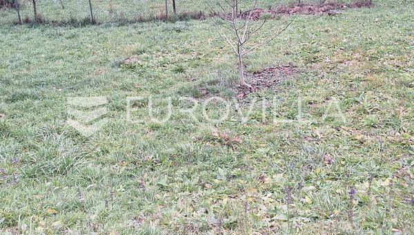 Карловац, Заград, земельный участок 1249 м2, отличное расположение