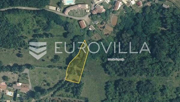 Isztria Grožnjan környéke, vonzó építési telek 1519 m²