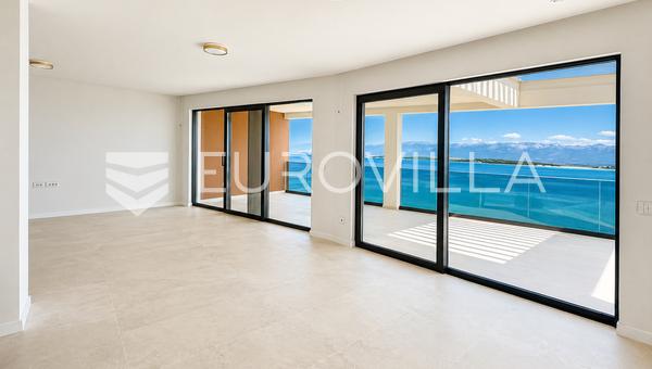 Zadar, Privlaka, luxusní dvoupokojový byt, 1. řada k moři, 126,38 m²