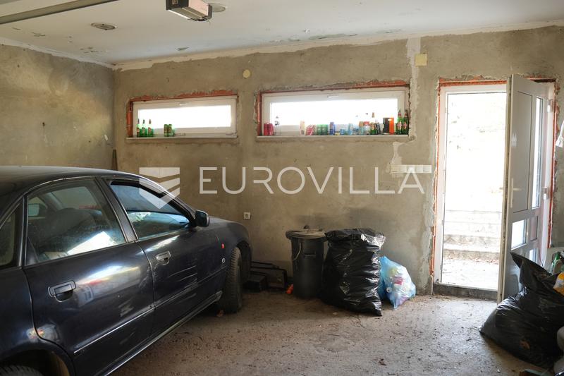 Vinkovci, Centrum, dům 655 m² - 20