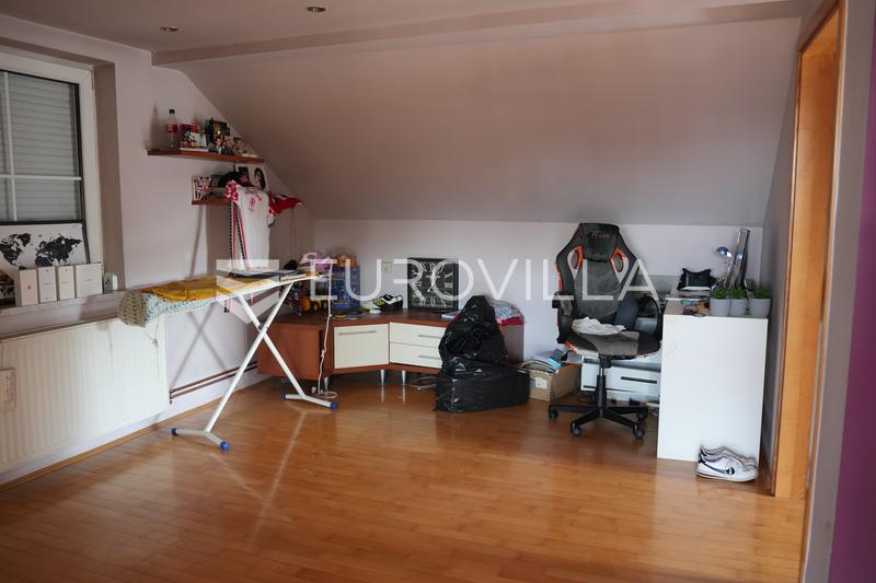 Vinkovci, Centrum, dům 655 m² - 14