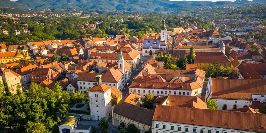 Kako se ljetne vrućine odražavaju na tržište nekretnina? Jesu li srpanj i kolovoz pravo vrijeme za kupnju ili prodaju?